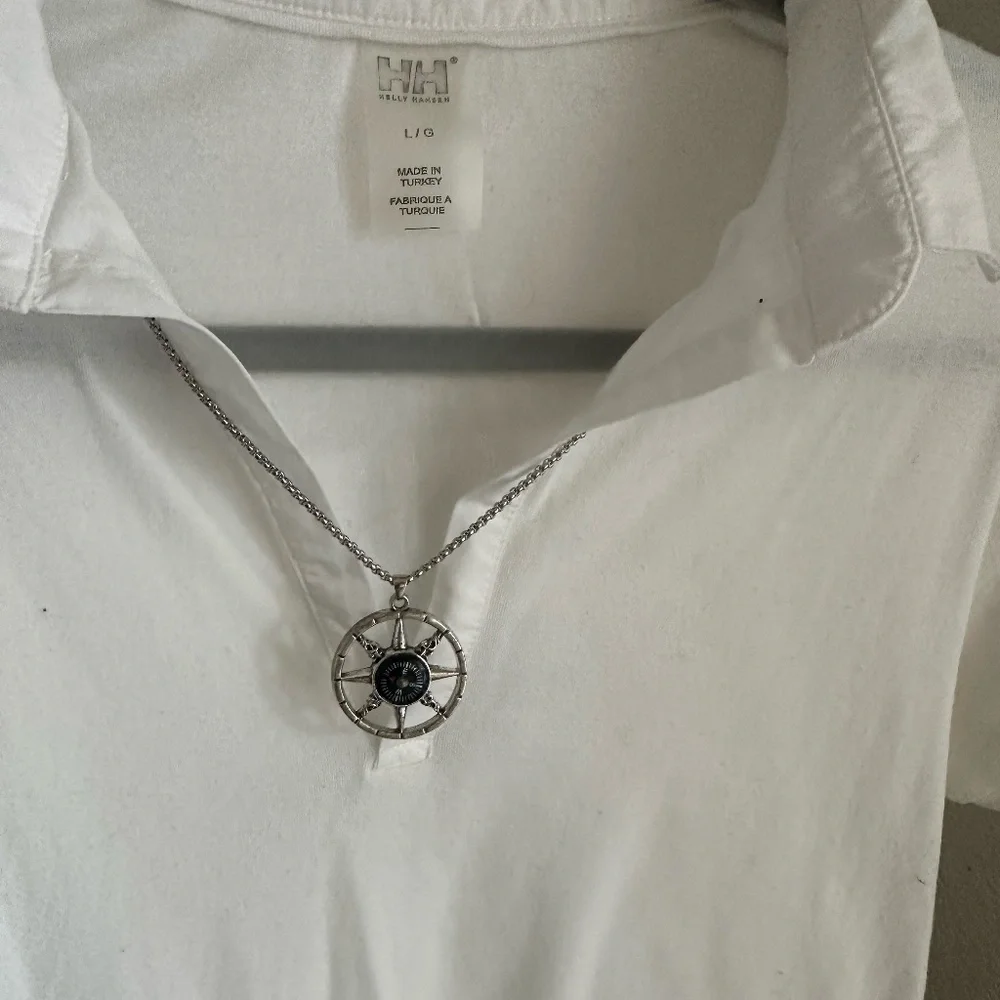 REAL working Compass Pendant Necklace, in GIFT BOX Casual Leisure Fashion - Picture 15 of 16